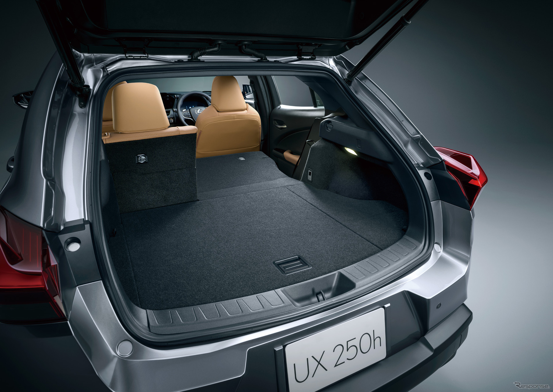 レクサス『UX300h』の一部改良モデル