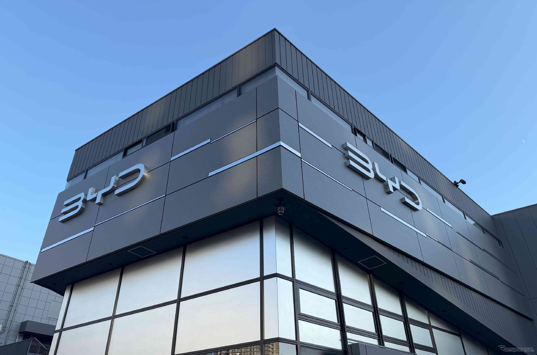 「BYD AUTO 東京ベイ東雲」