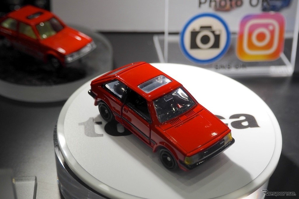 TOMICA OWNERS MEETING：トミカREBORN マツダ ファミリア1500XG
