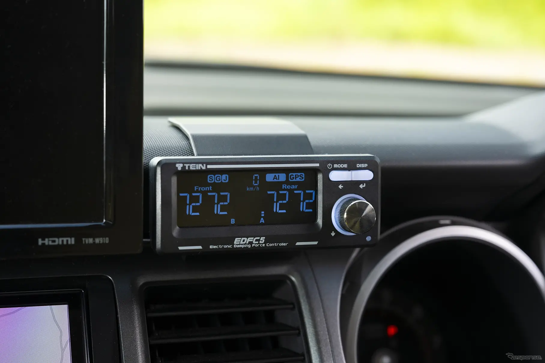 車高アップは乗り心地が悪いは昔の話？ TEINがクロスロードで証明した最適解～カスタムHOW TO特別編～