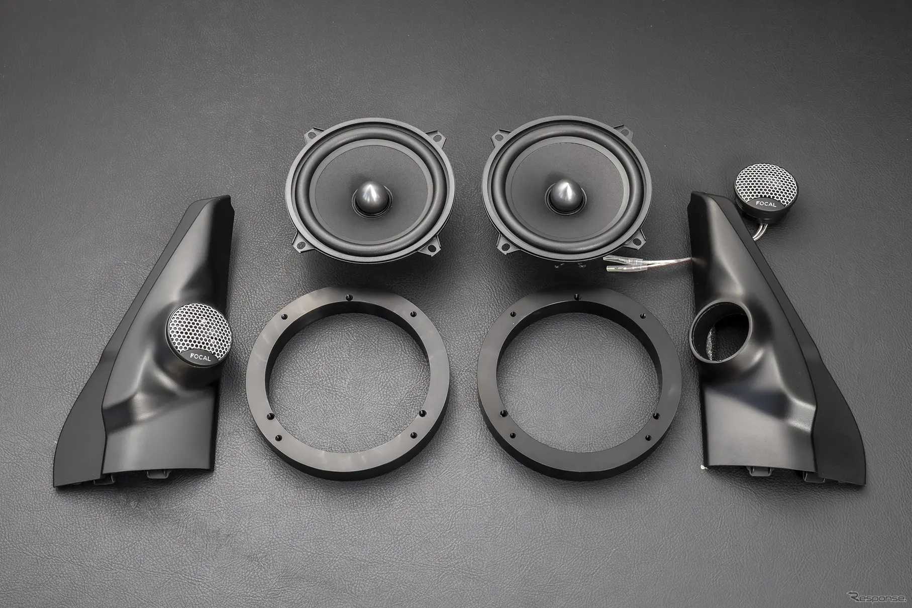 FOCAL（フォーカル）のジムニー専用キットである「SZ64UJ2」