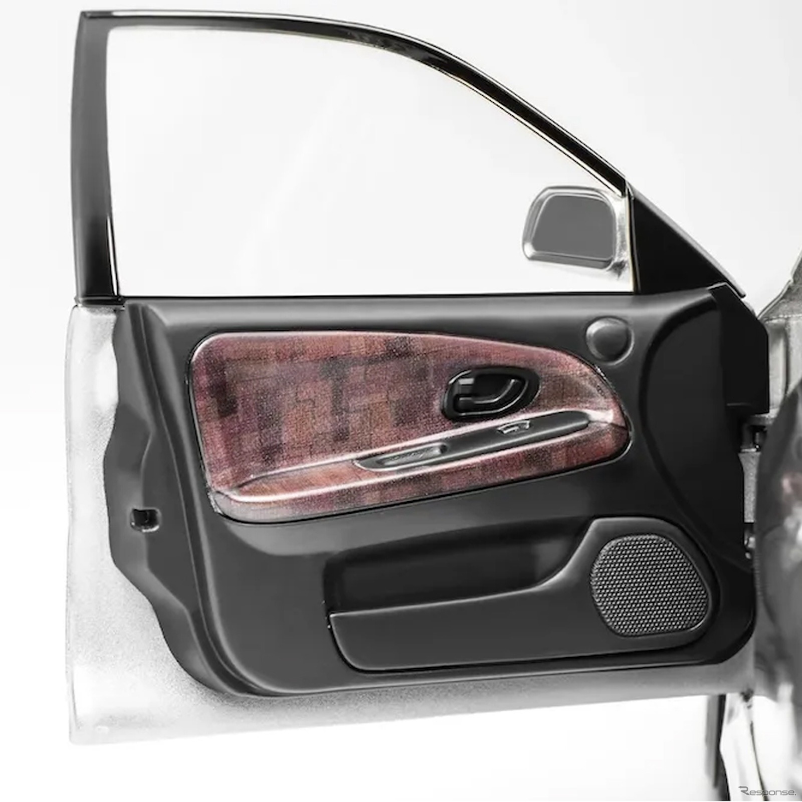 三菱『ランサーエボリューションIV』の18分の1スケールミニカー