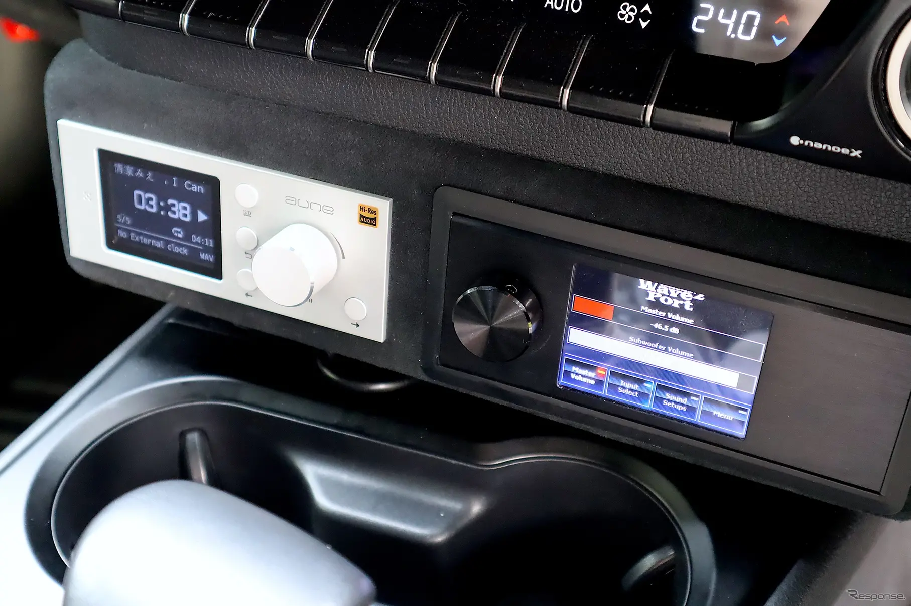 トヨタ・レクサス UX250h（ショップデモカー） by ウェイブ トゥ ポート