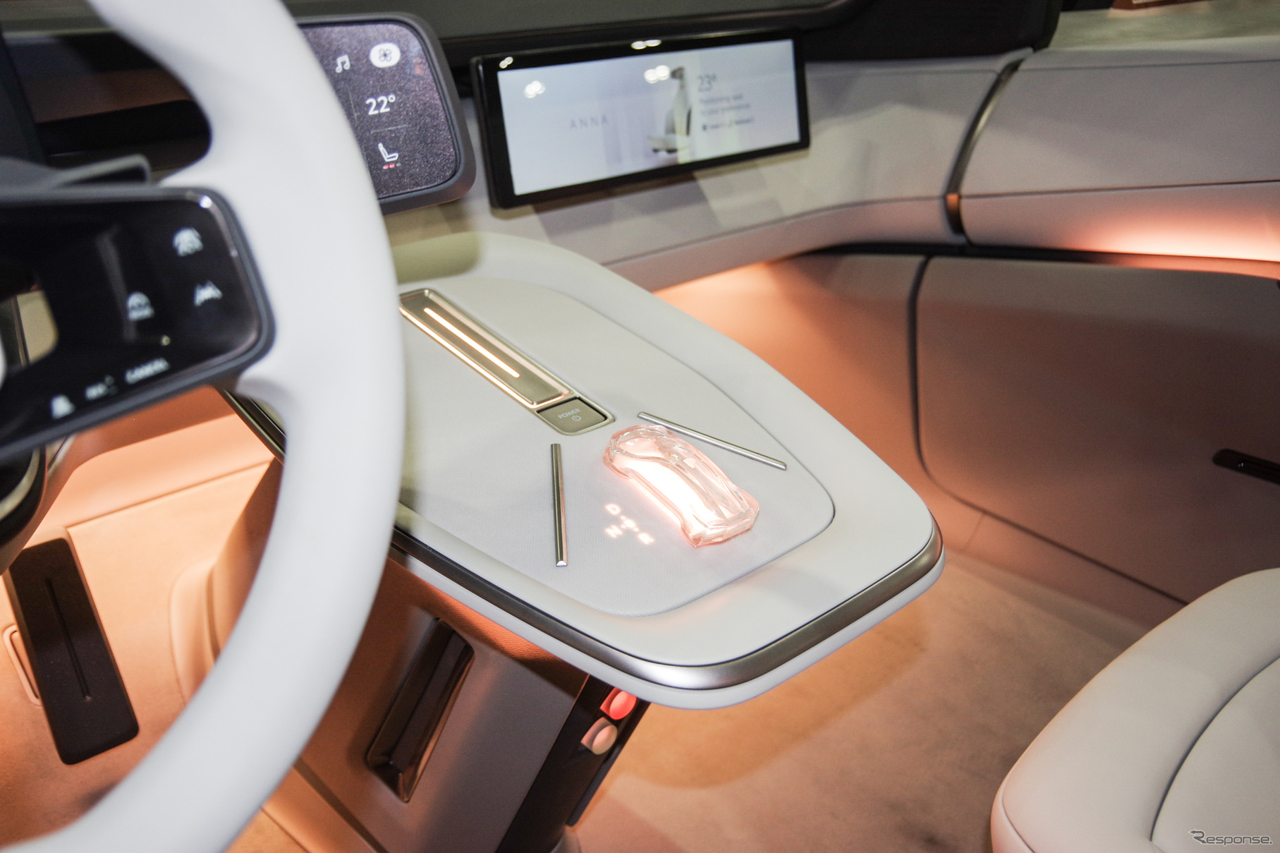 トヨタ カローラコンセプト（ジャパンモビリティショー2025）