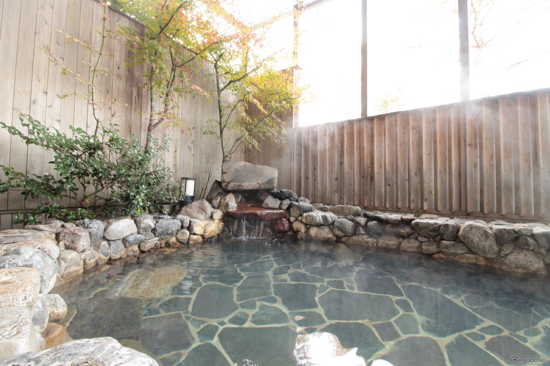 「RVパーク 京都・烟河」併設の温泉