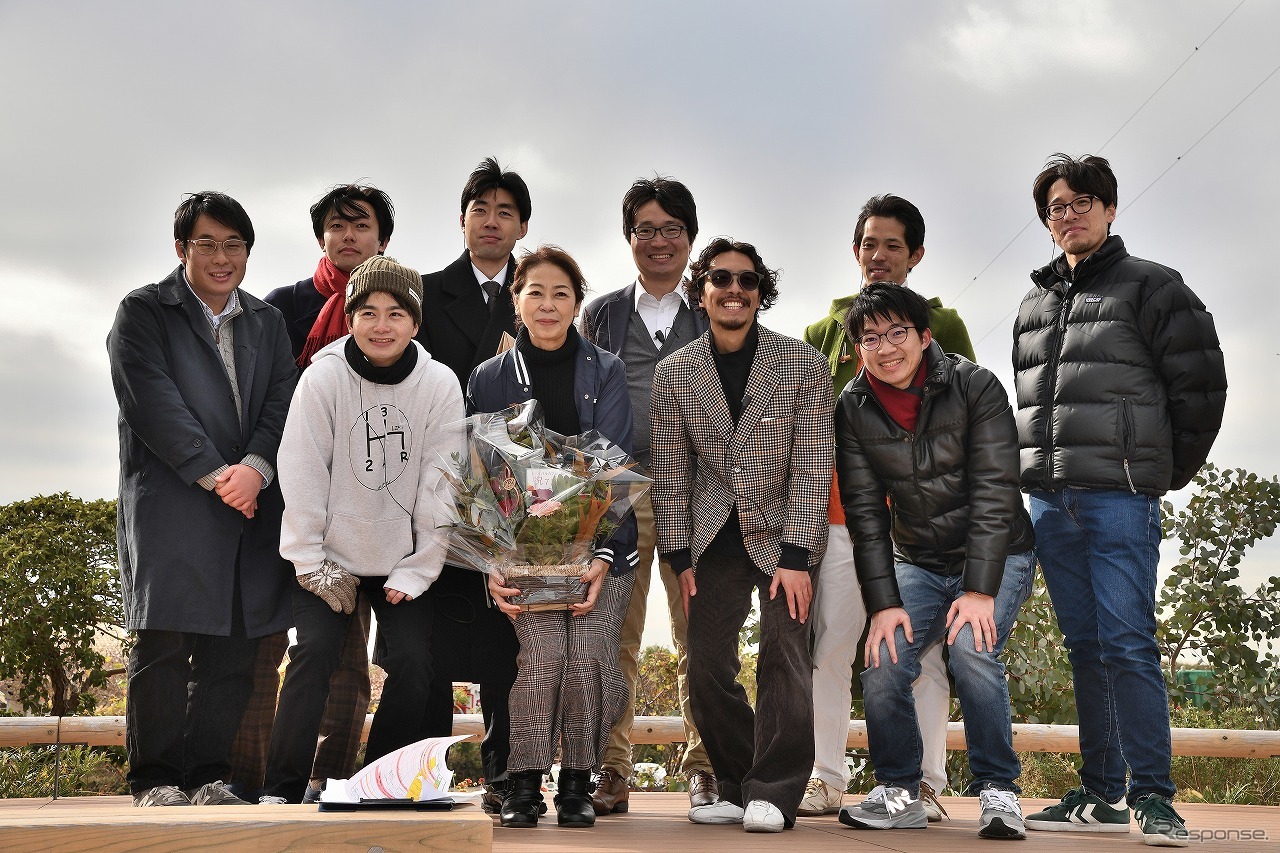 三浦半島に集まる名車たち@ソレイユの丘