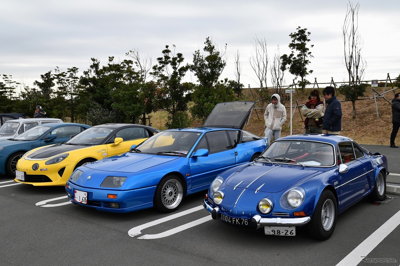 三浦半島に集まる名車たち@ソレイユの丘