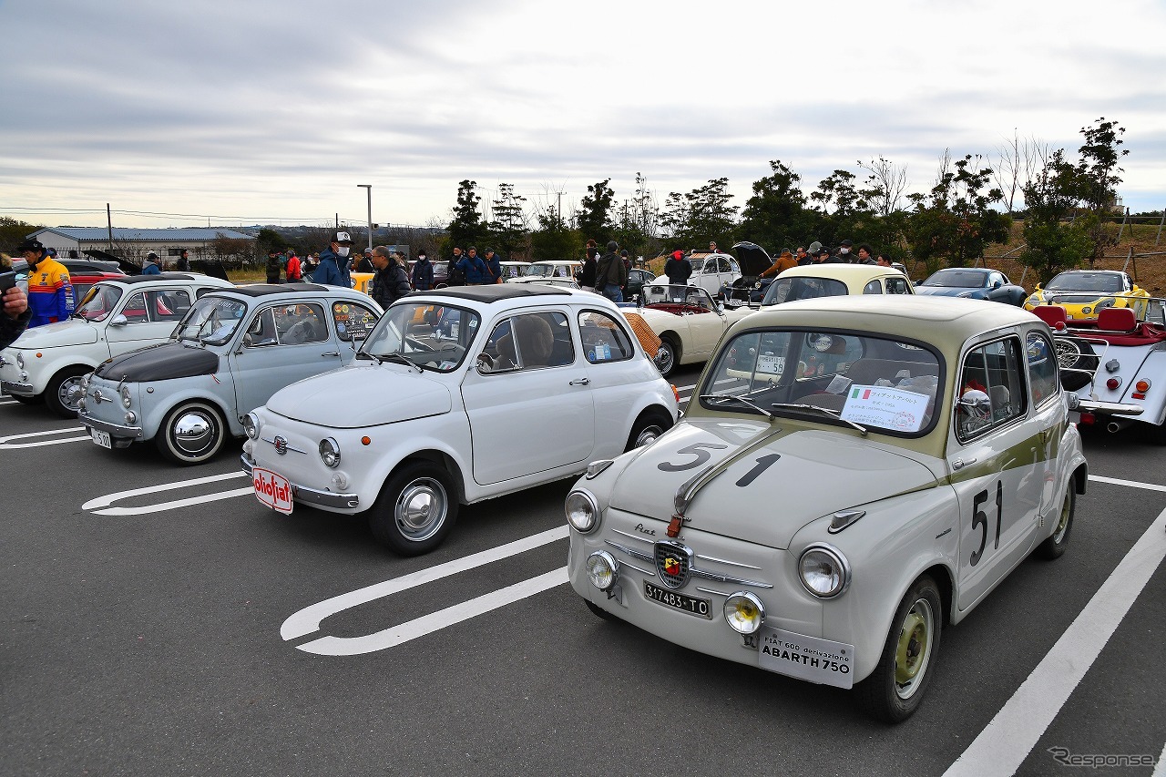 三浦半島に集まる名車たち@ソレイユの丘