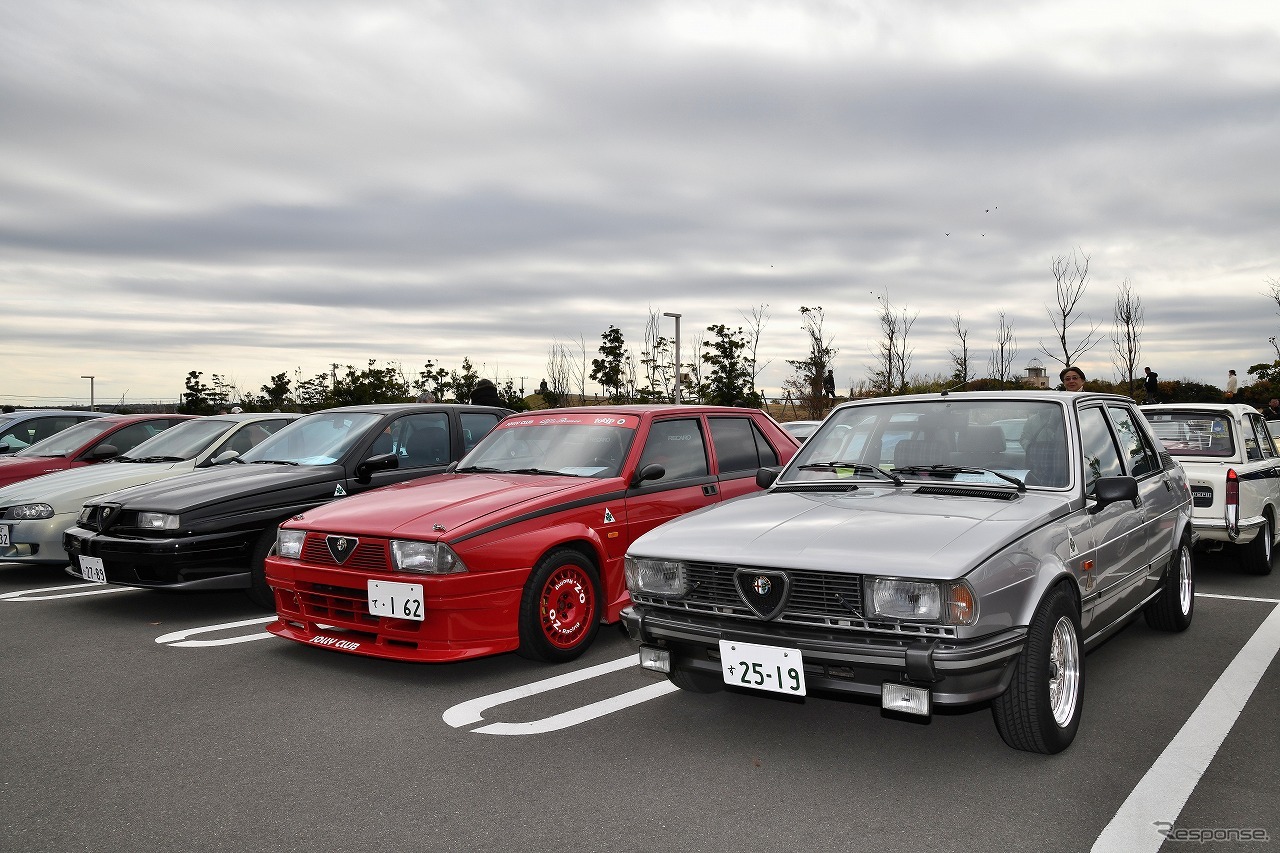 三浦半島に集まる名車たち@ソレイユの丘