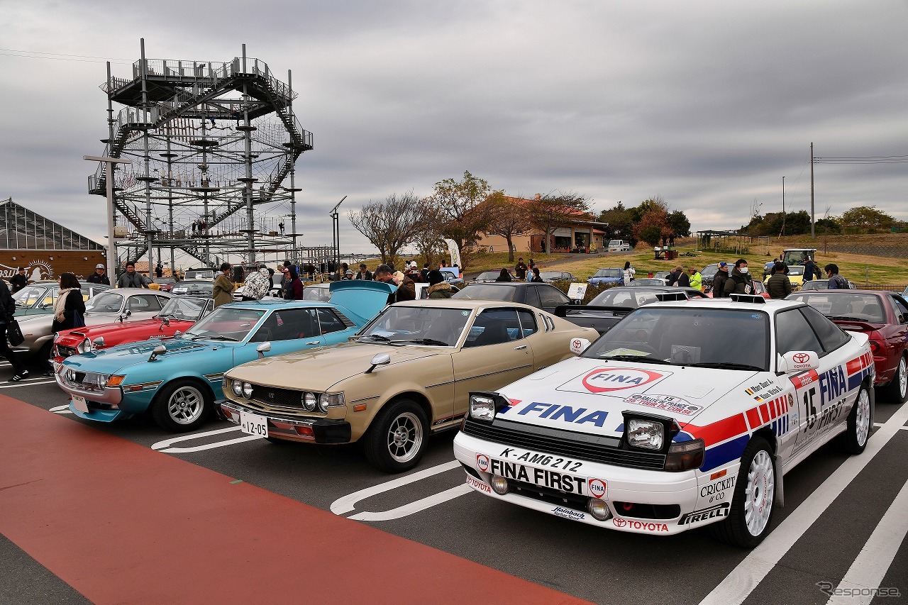 三浦半島に集まる名車たち@ソレイユの丘