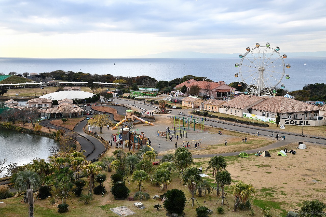 三浦半島に集まる名車たち@ソレイユの丘