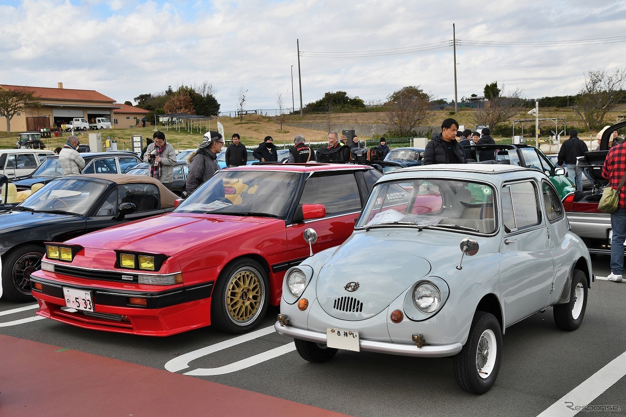 三浦半島に集まる名車たち@ソレイユの丘