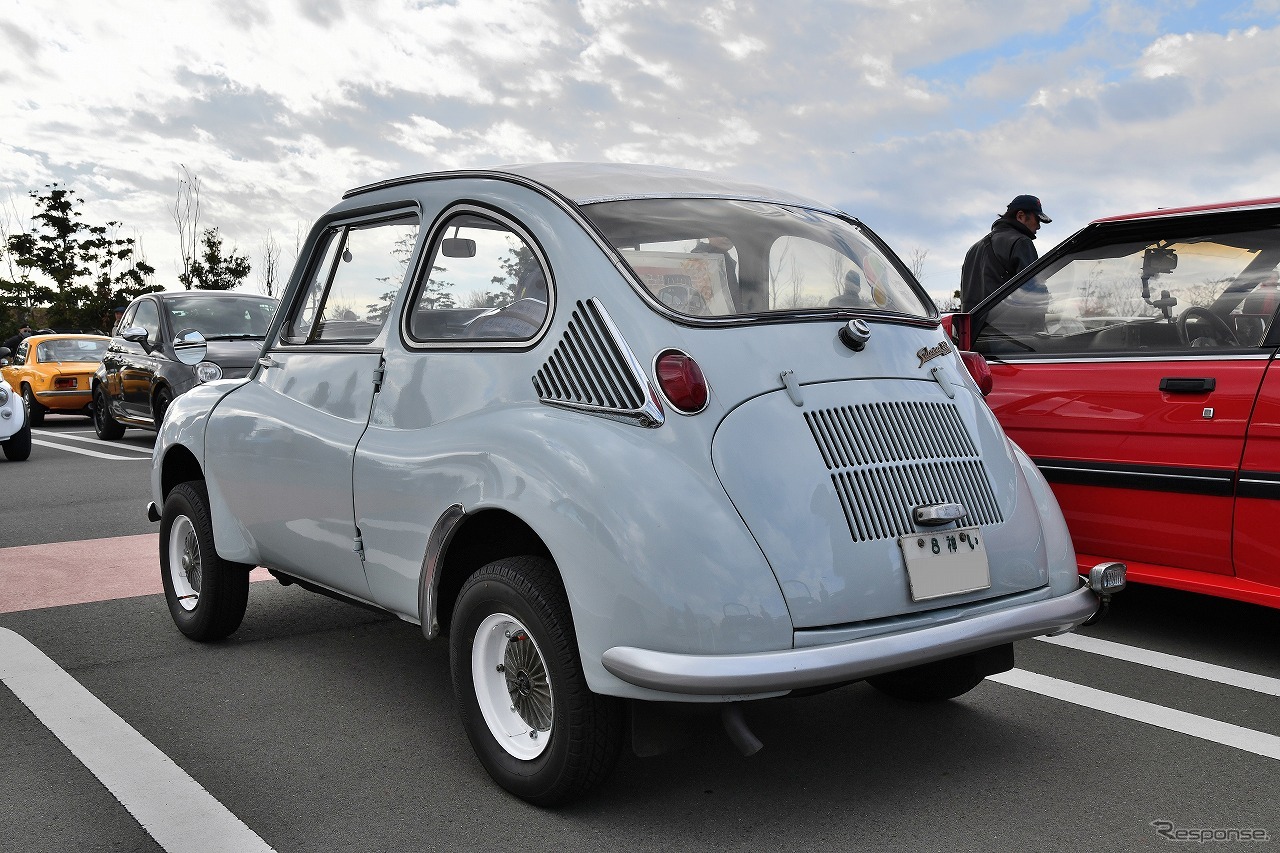 三浦半島に集まる名車たち@ソレイユの丘