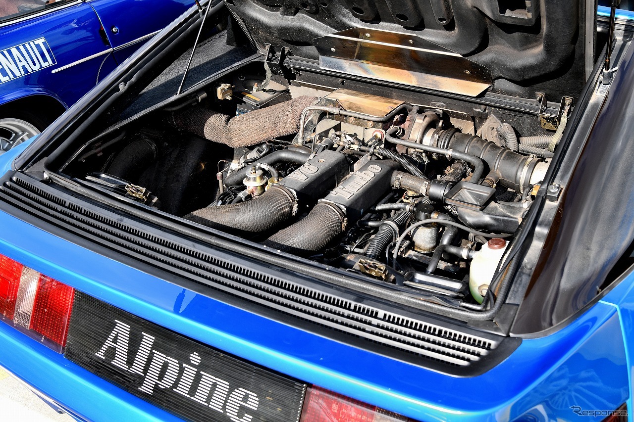 三浦半島に集まる名車たち@ソレイユの丘