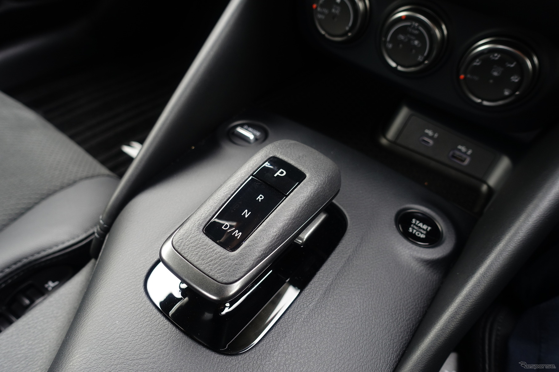 日産 フェアレディZ（AT車）