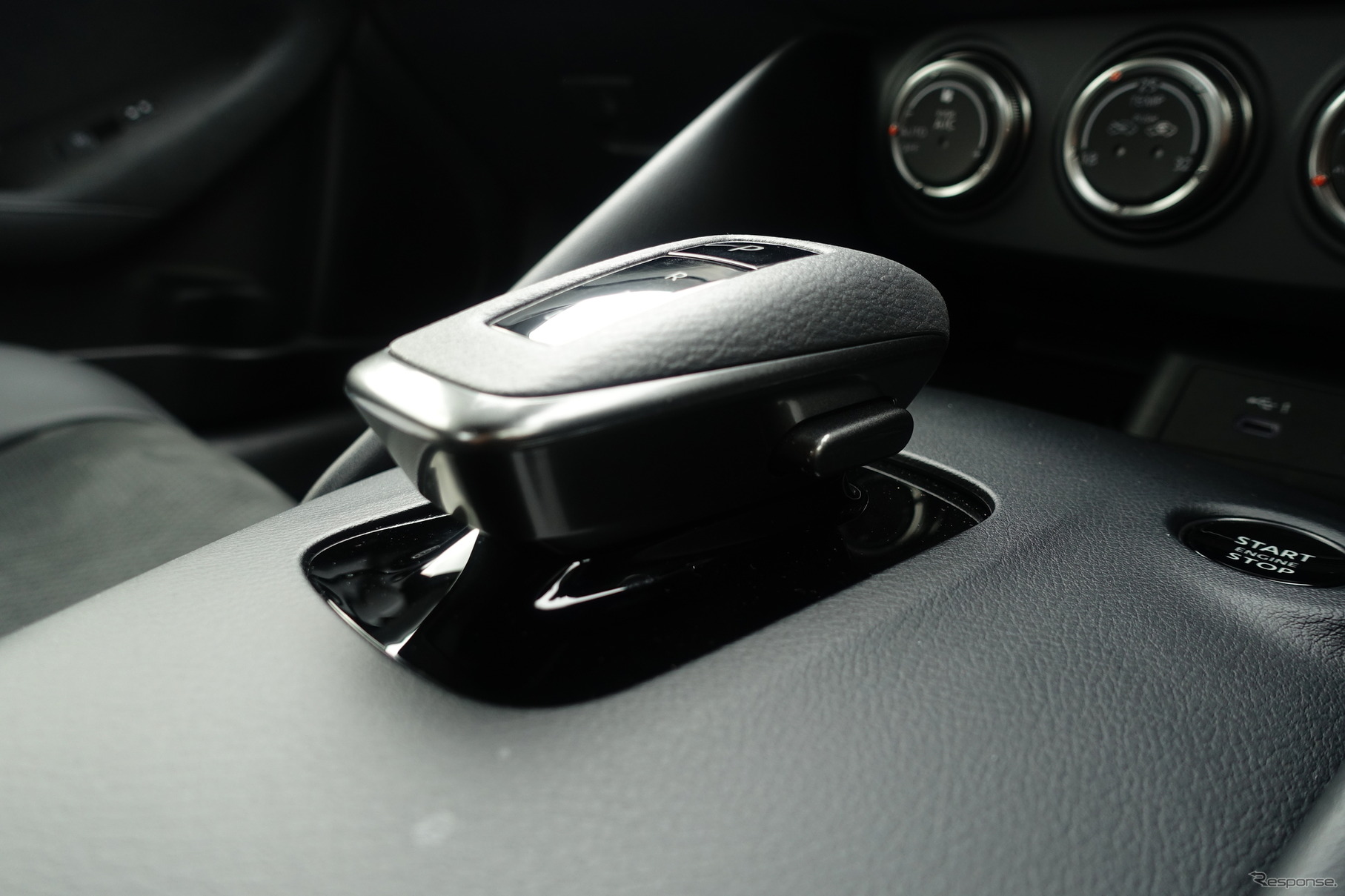 日産 フェアレディZ（AT車）