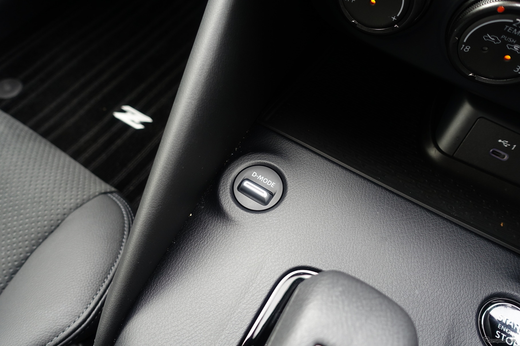 日産 フェアレディZ（MT車）