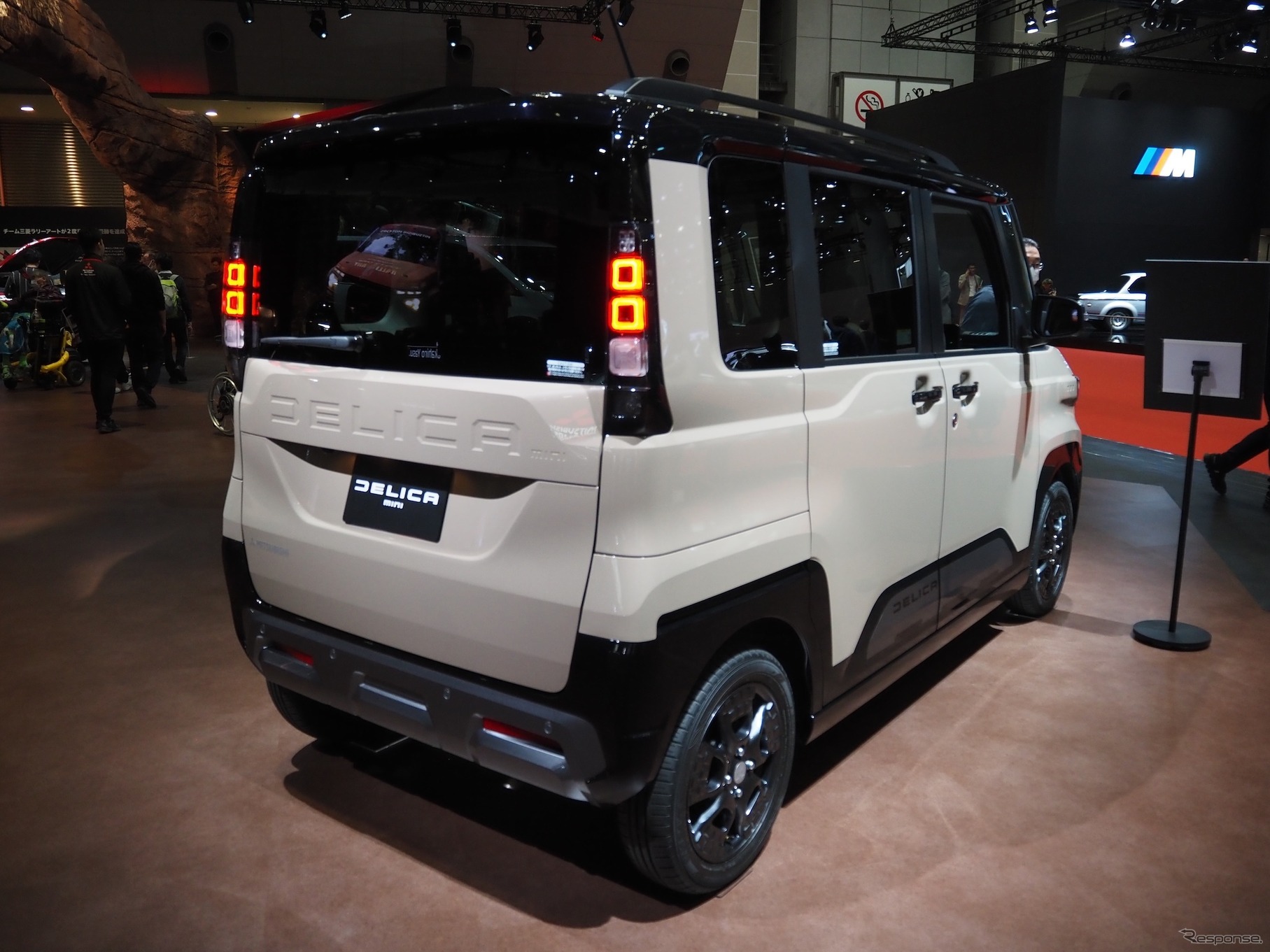 日本の軽自動車：三菱デリカミニ