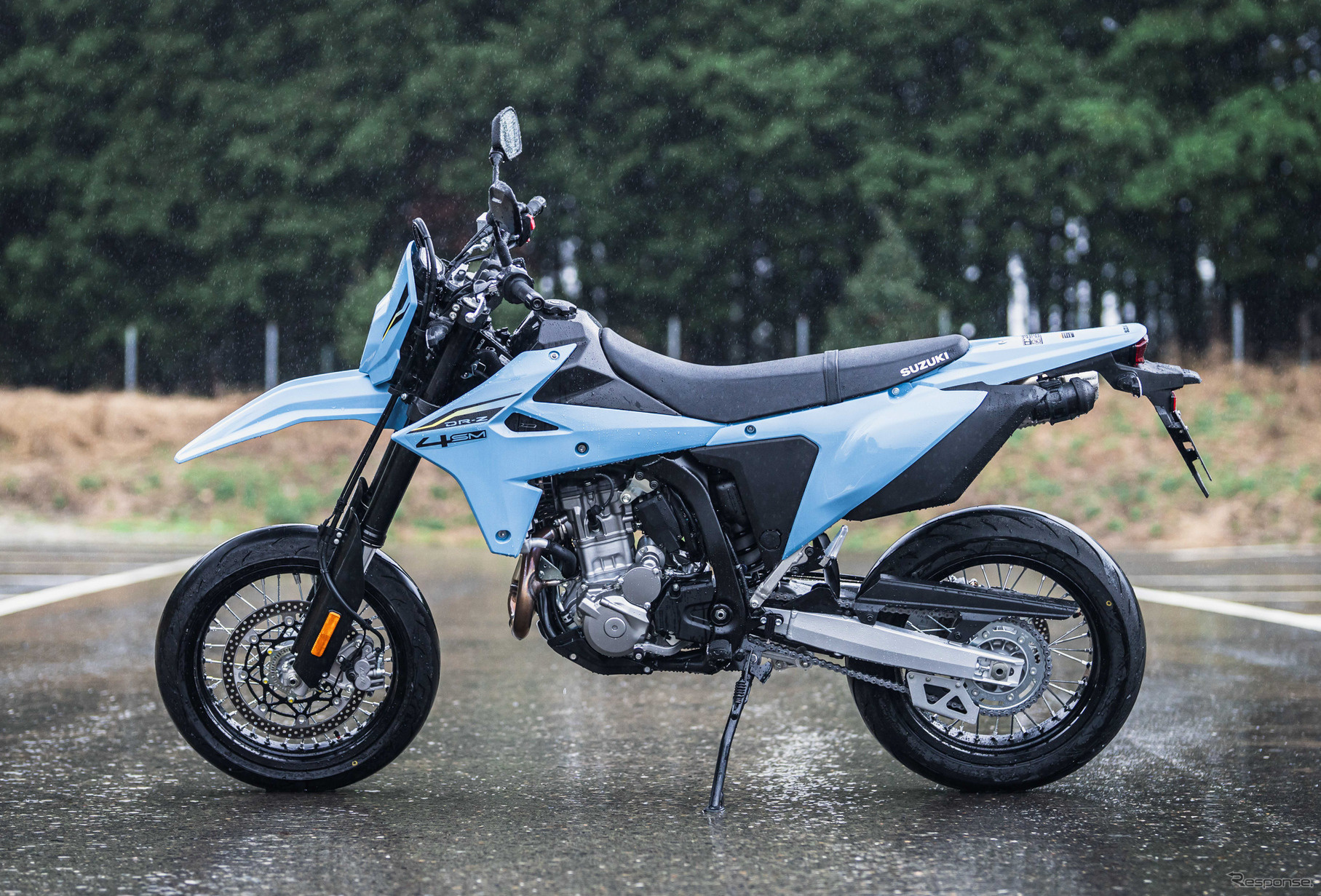 スズキ DR-Z4SM