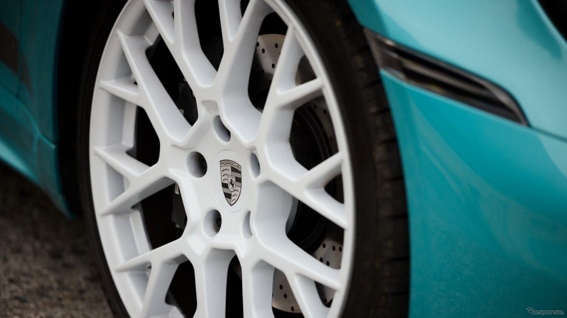 ポルシェ『911カレラT』の「Formosa」