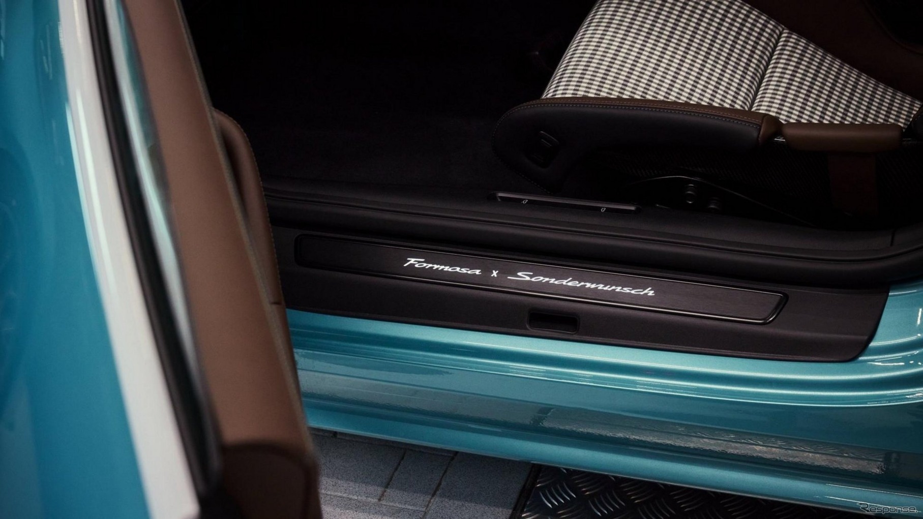 ポルシェ『911カレラT』の「Formosa」