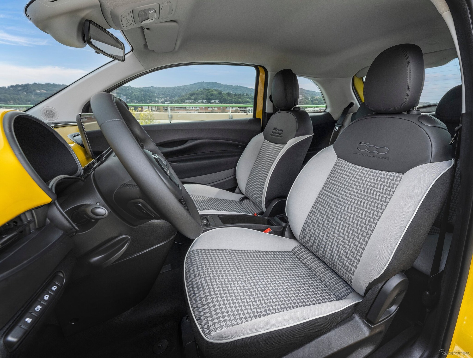 フィアット 500ハイブリッド