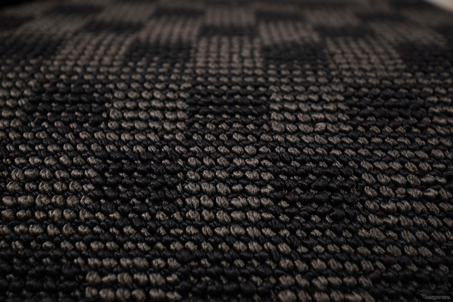 グランウーリープライム（ダークグレー）