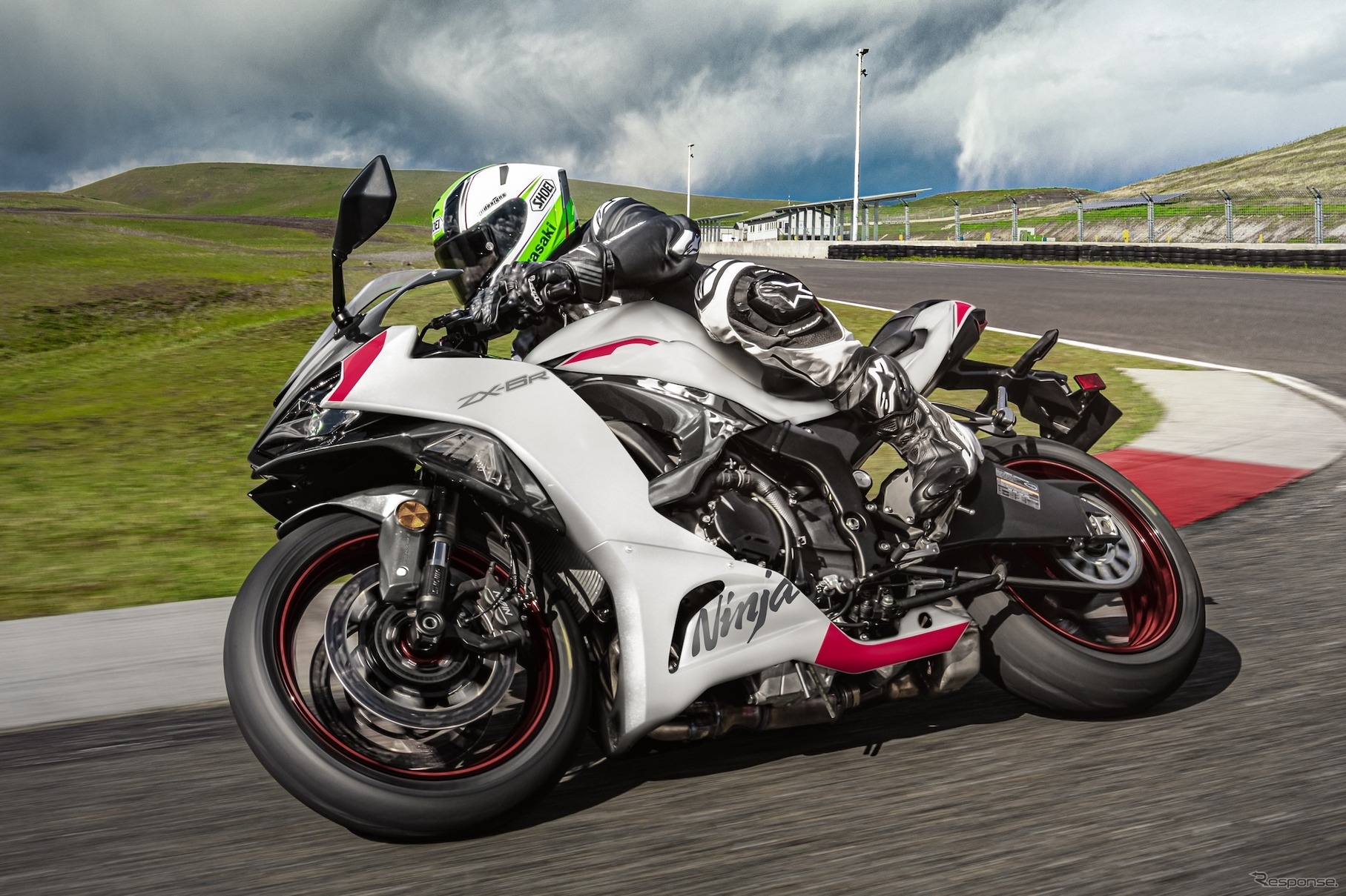 カワサキ Ninja ZX-6R