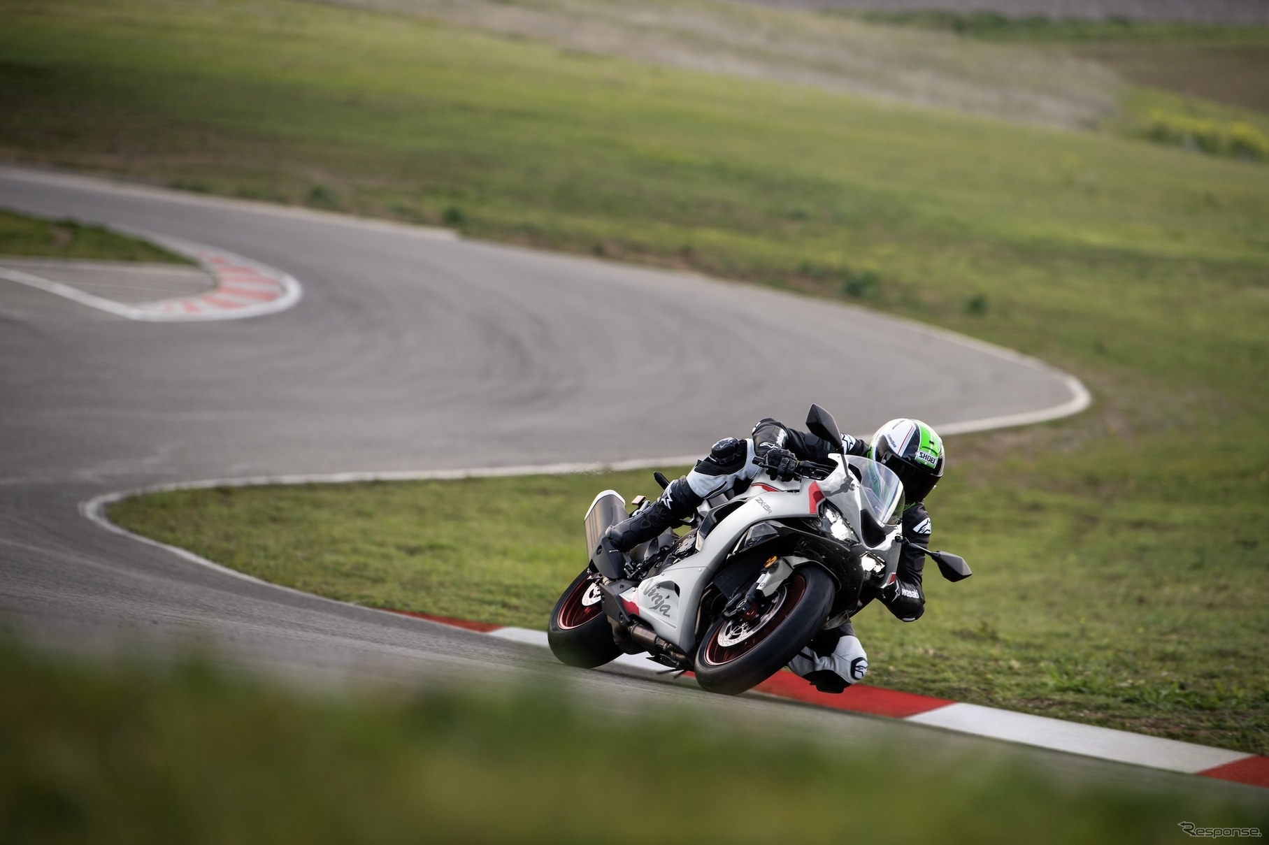 カワサキ Ninja ZX-6R