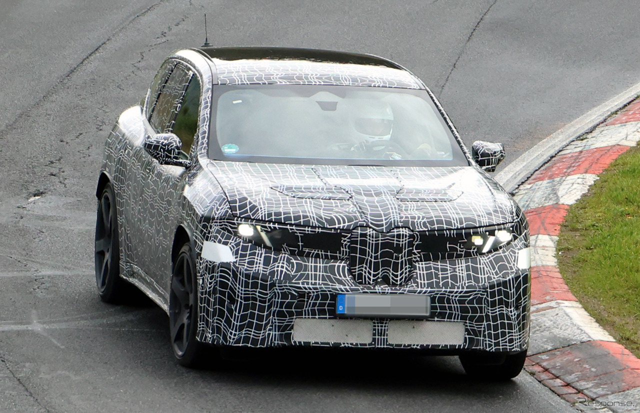 BMW iX3 M のプロトタイプ