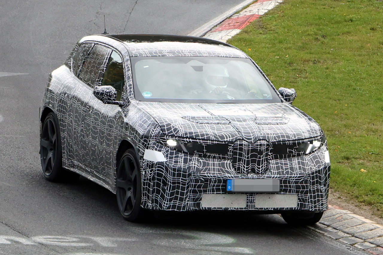 BMW iX3 M のプロトタイプ