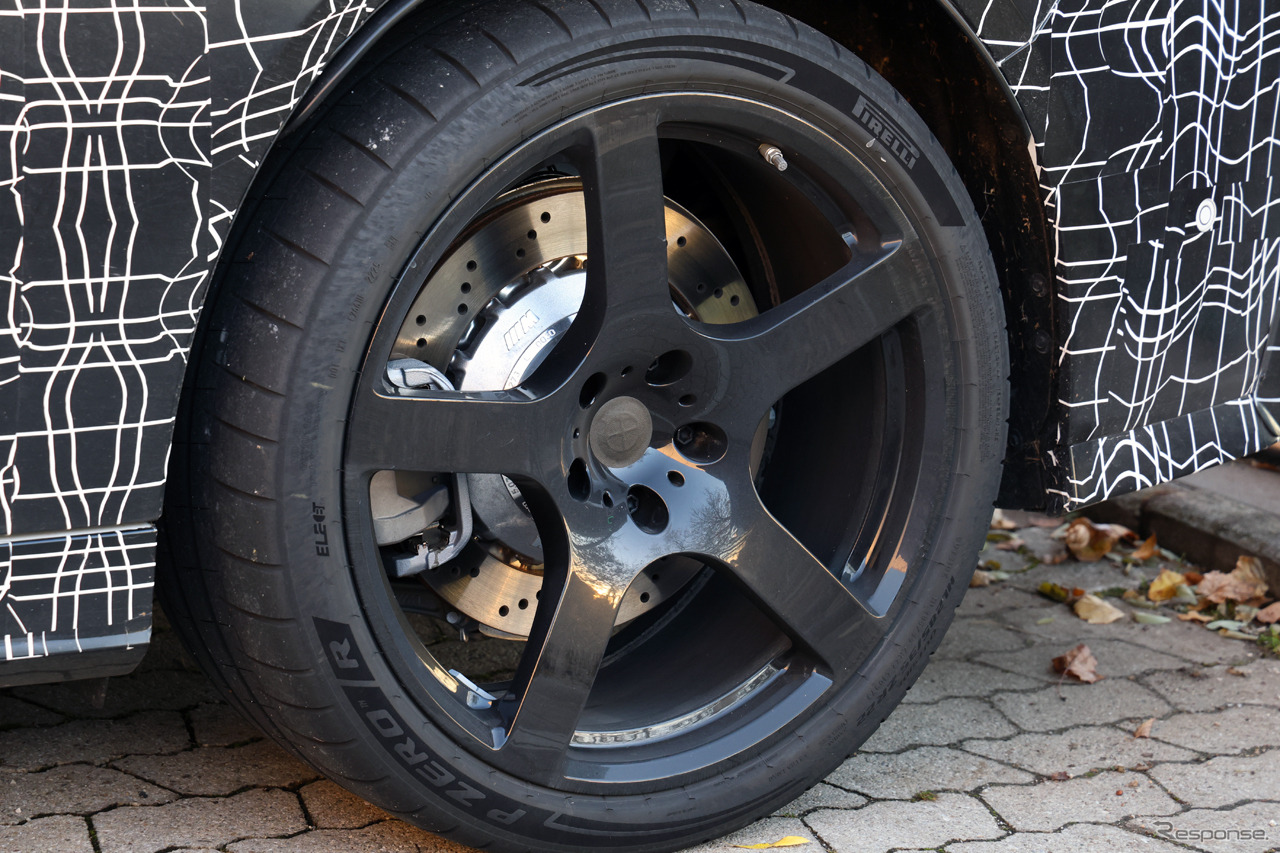 BMW iX3 M のプロトタイプ