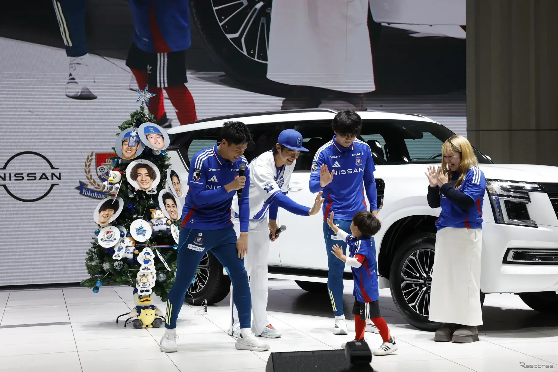 日産主催の横浜DeNAベイスターズ・F・マリノス応援イベントに『パトロール』も展示