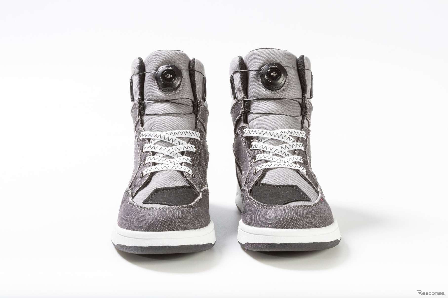 バイク系YouTuber「フォアグラ」氏の「FoieGear」ブランドとコラボしたSCOYCO『MT107WP』