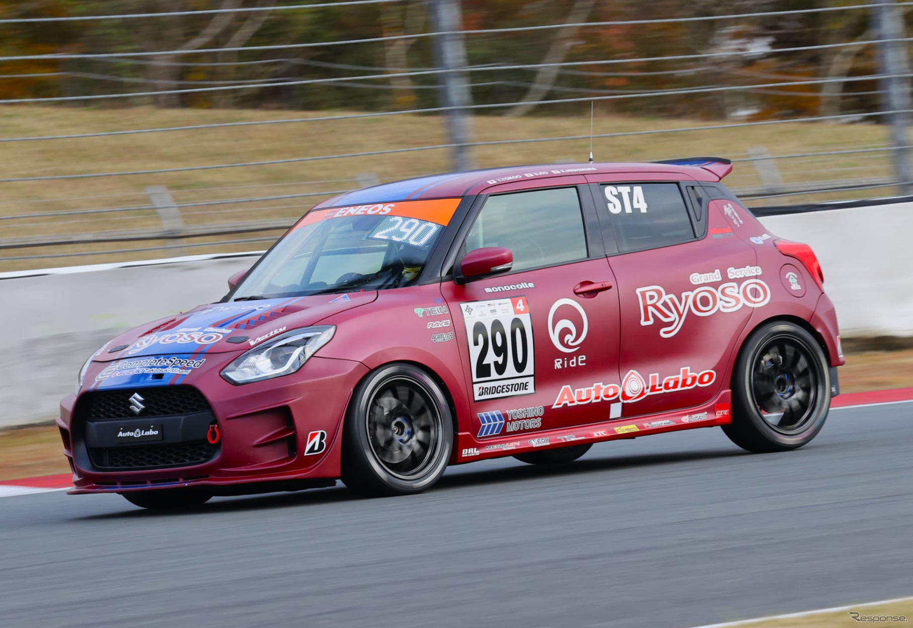 AutoLaboのスイフトスポーツ スーパー耐久レース仕様