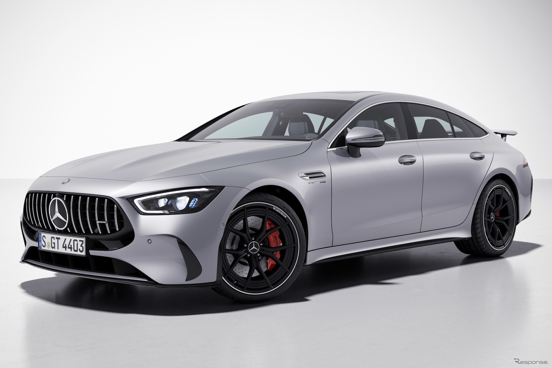 メルセデスAMG GT 4ドアクーペ