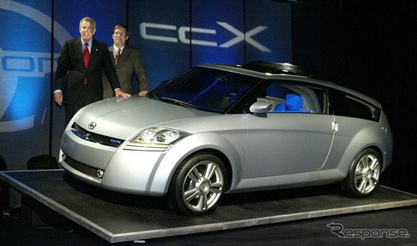 【LAショー2003出品車】サイオン『xA』と『xB』---トヨタから