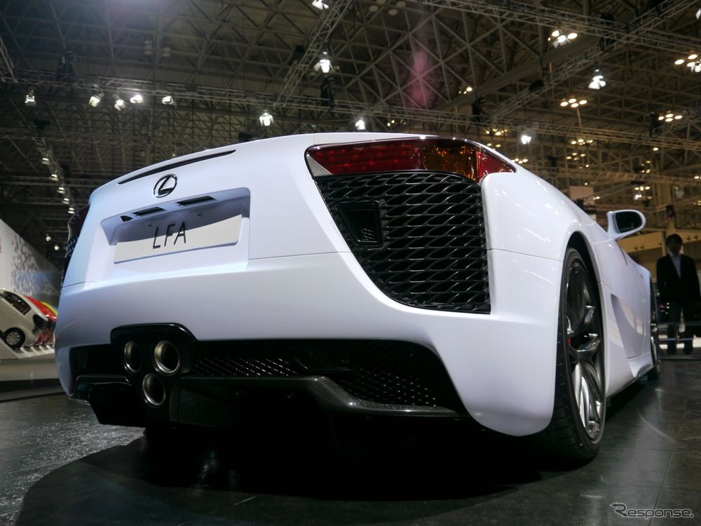 レクサスLFA