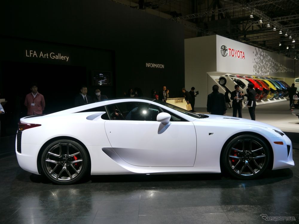 レクサスLFA