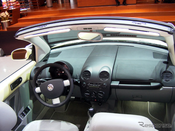 【デトロイトショー2003速報】空はあなたのもの…VW『ニュービートル』コンバーチブル