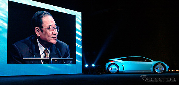 【デトロイトショー2003速報】燃料電池スポーツ、トヨタ『ファインS』は宇宙船?