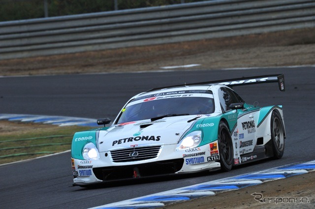 36号車PETRONAS TOM'S SC430