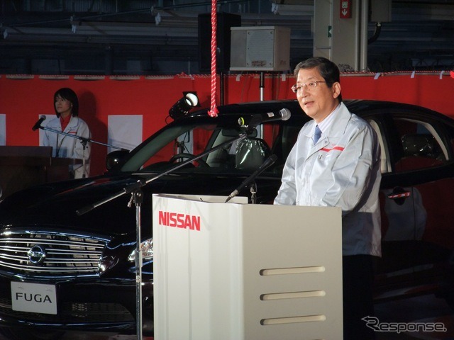 フーガ新型