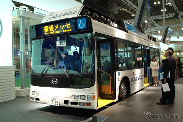 技術を体感! 夏から燃料電池バスに乗れる---トヨタ/日野『FCHV-BUS2』