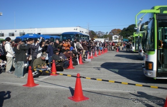 バス車両撮影会（資料画像）