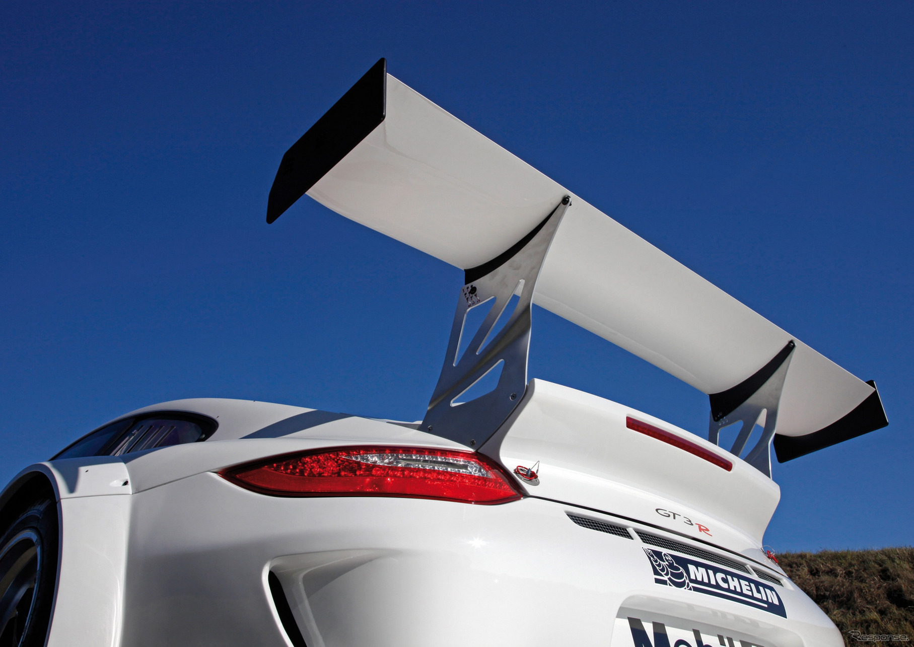 911GT3 R