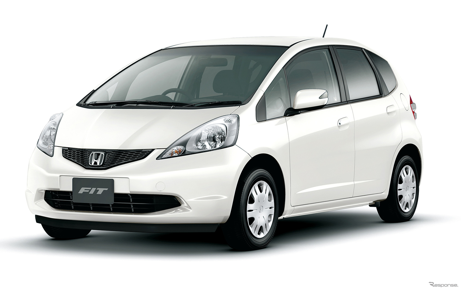 フィット1.3L (FF) 