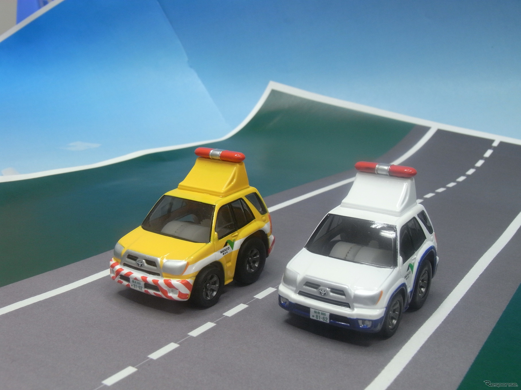 高速道路巡回パトカーのチョロQ