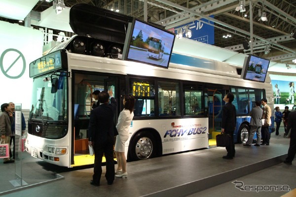 燃料電池バスに乗ってみよう---国交省がシンポジウム