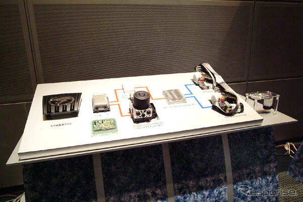 【新型トヨタ『ハリアー』発表】日産の特許技術を活用